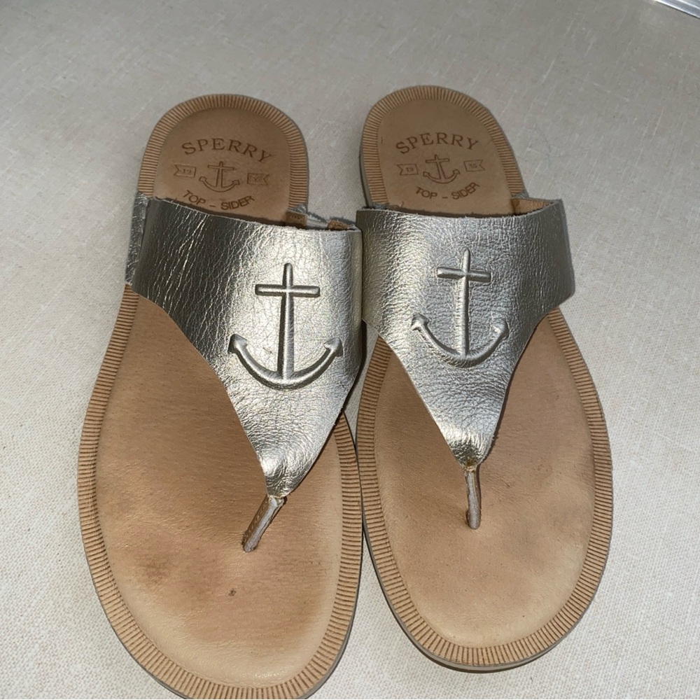 Sperry Top Sider Women's‎ Seaport Thong Sandals Size 9 Metallic